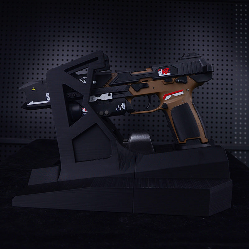 Smart Pistol in Titanfall 2 (which has real functionality and can fire gel balls).